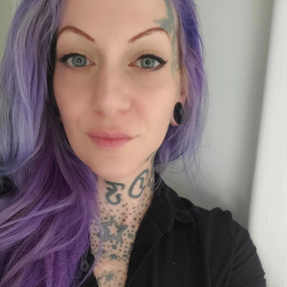 Hi!! 💜😊